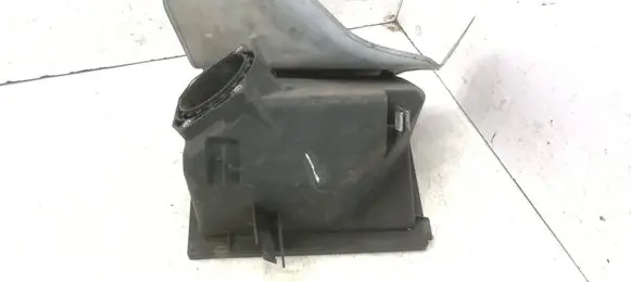 Audi A4 S4 B5 8D Air filter box cover 06B133837A 058133843