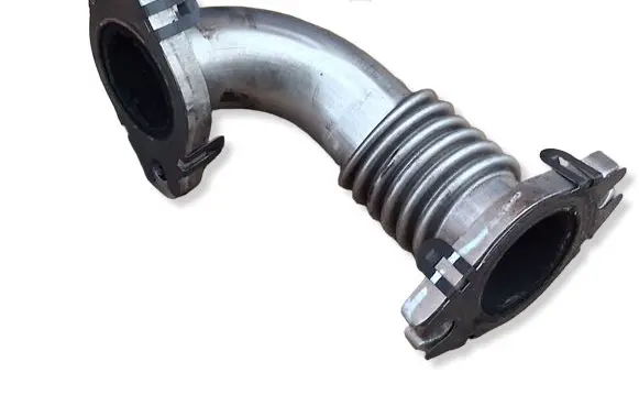 Nissan X-Trail T32 EGR valve line/pipe/hose 84715F01