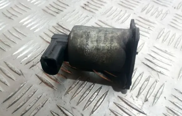 Renault Megane I EGR valve 7700107471 7700107797B