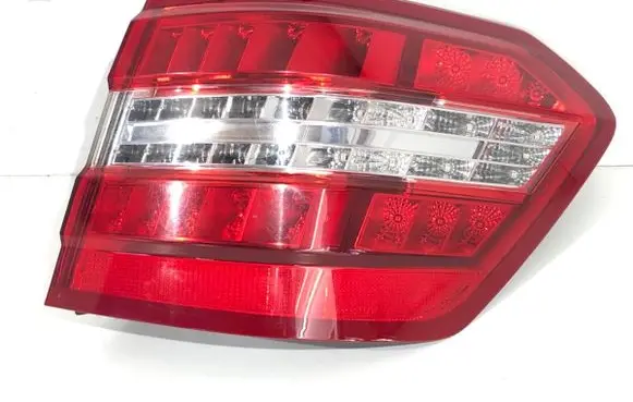 Rear/tail lights