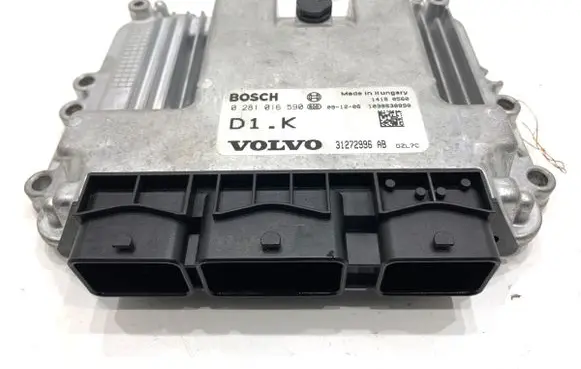 Volvo V50 Engine control unit/module ECU 31272996