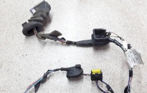 Fiat Croma Rear door wiring loom 51770047