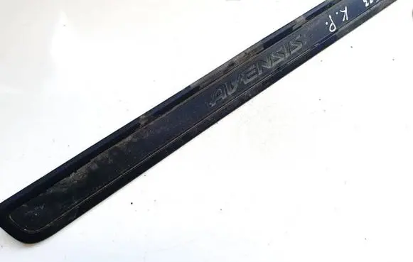 Toyota Avensis T270 Front sill trim cover 6791205040 67912-05040