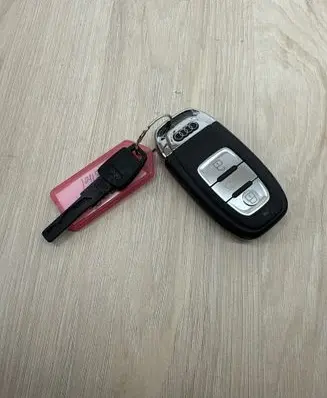 Audi A6 C7 Ignition key/card 8K0959754D