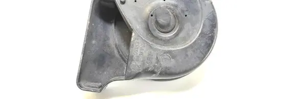 Volkswagen PASSAT B7 Horn signal A046522