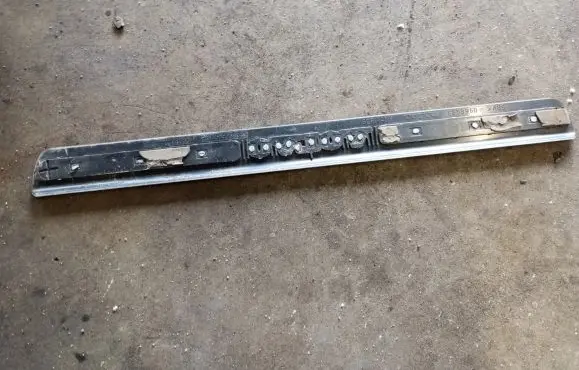 Volvo XC90 Front sill trim cover 8659960
