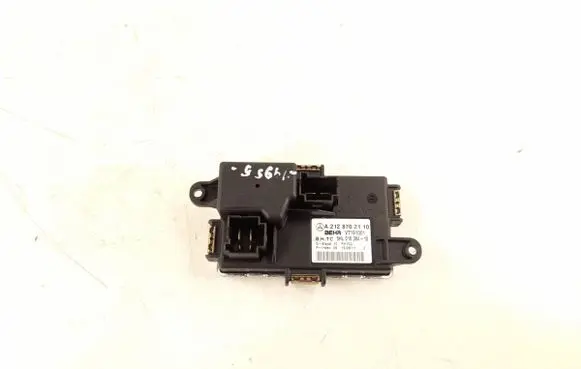 Mercedes-Benz C W204 Heater blower fan relay 2128702110 A2128702110