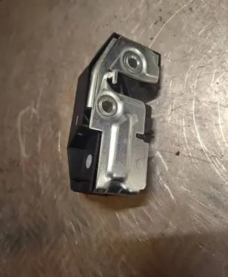 Audi A6 S6 C6 4F Seat back rest lock catch 0534438