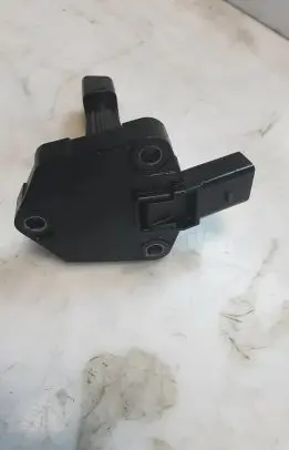 Audi A6 S6 C6 4F Oil level sensor 03C907660H 6PR00962901