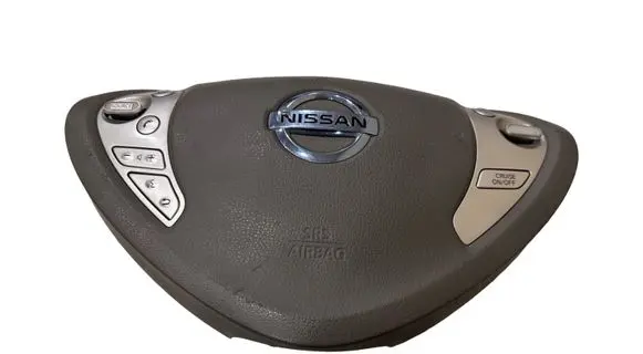 Nissan Leaf I (ZE0) Steering wheel airbag 