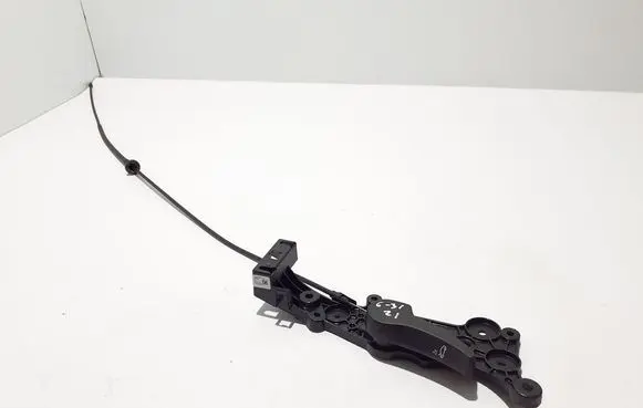 BMW 5 G30 G31 G38 Engine bonnet/hood lock release cable 7347413