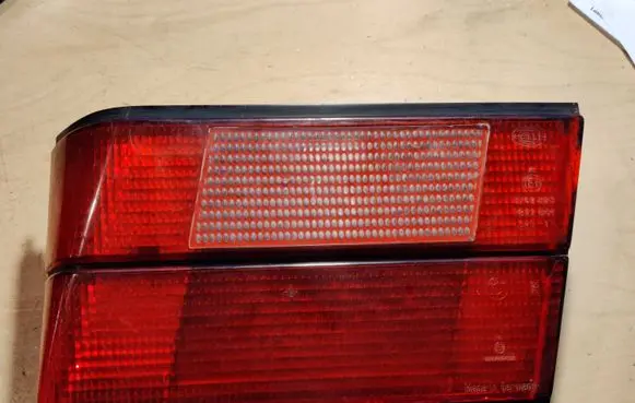 BMW 5 E34 Tailgate rear/tail lights 0018437R38 8769R23