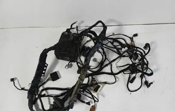 Dodge Challenger Engine installation wiring loom 68226280AD