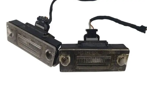 Audi A4 S4 B5 8D Number plate light 8D5827631 8D5827632 8D0943021