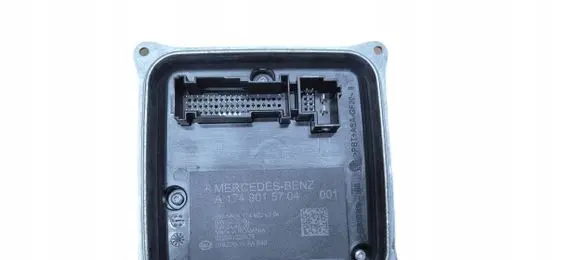 Mercedes-Benz Vito Viano W638 Voltage converter/converter module 