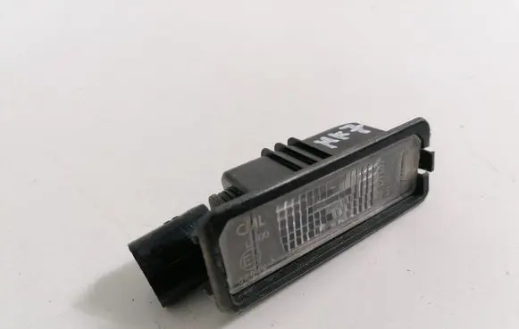 Volkswagen Golf VII Number plate light 1K8943021