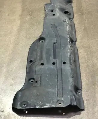 Mercedes-Benz GL X164 Center/middle under tray cover A1646190338