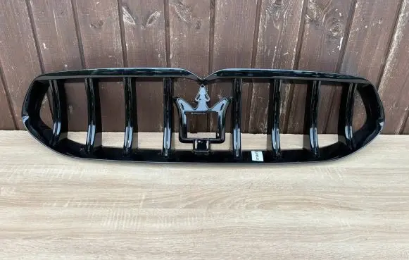 Maserati Grecale Front grill 670167501