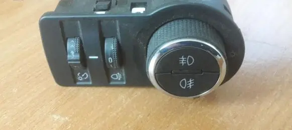 Opel Mokka Light switch