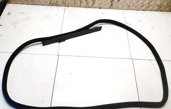 Mercedes-Benz C AMG W204 Rubber seal front coupe door A2046860036