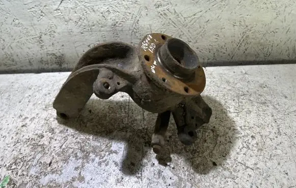 Renault Megane II Front wheel hub