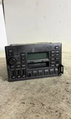 Volvo S70 V70 V70 XC Radio/CD/DVD/GPS head unit 35339621 V2651002E