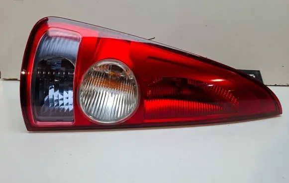 Renault Espace - Grand espace IV Rear/tail lights S27639455 8200027153