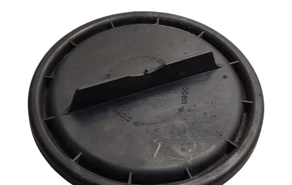 Audi A3 S3 A3 Sportback 8P Headlight/headlamp dust cover 15822200