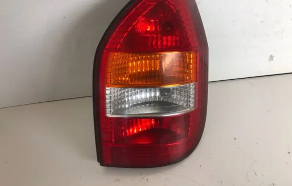 Opel Zafira A Rear/tail lights