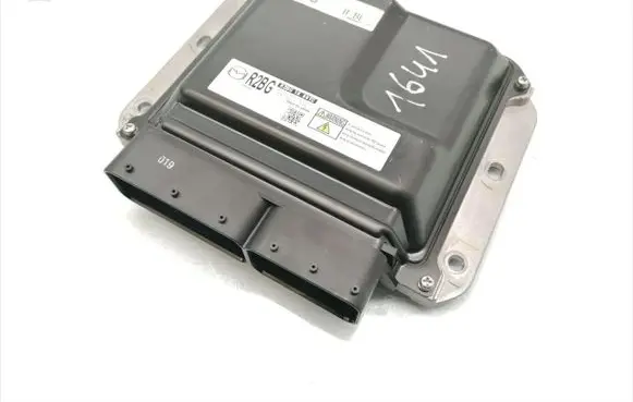 Mazda 6 Engine control unit/module R2BG18881C 275700-0202