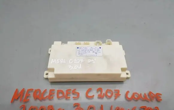 Mercedes-Benz CLK C207 A207 Aerial antenna amplifier A2128201385