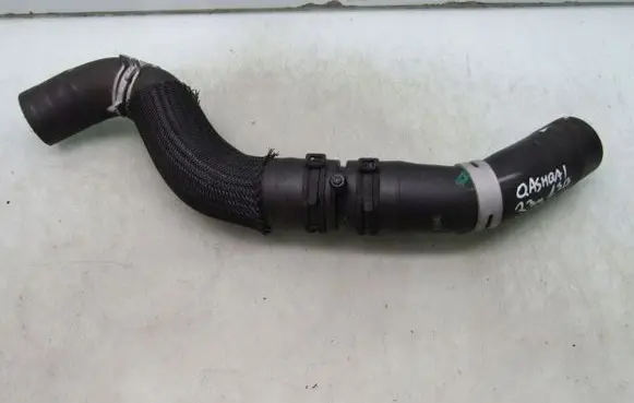 Nissan Qashqai J12 Engine coolant pipe/hose 215016UB5A