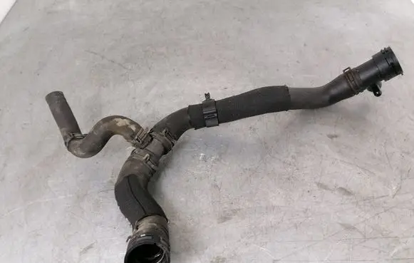 Audi A6 S6 C7 4G Engine coolant pipe/hose 4G0121049AG 4G0121140A