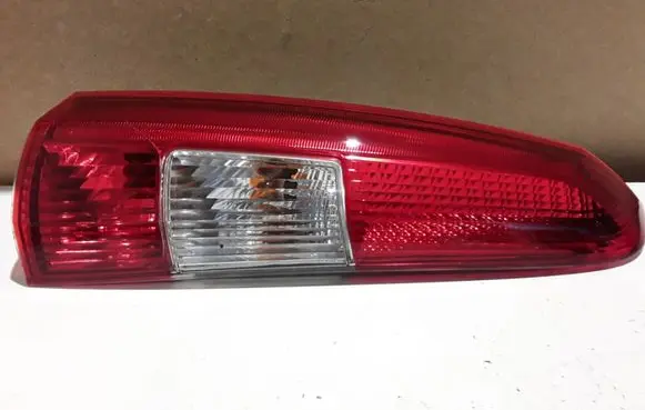 Volvo V70 Rear/tail lights 9154493
