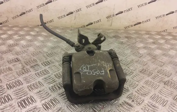 Opel Insignia A Rear brake caliper