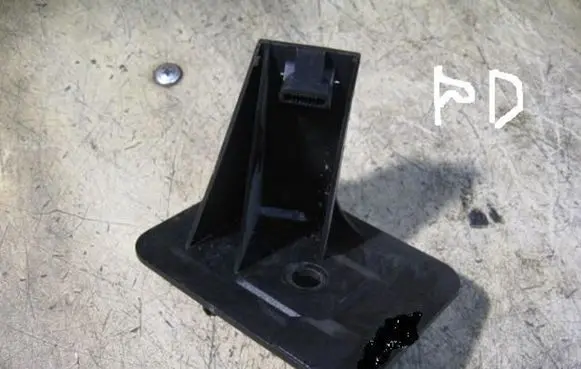 Front door exterior handle/bracket