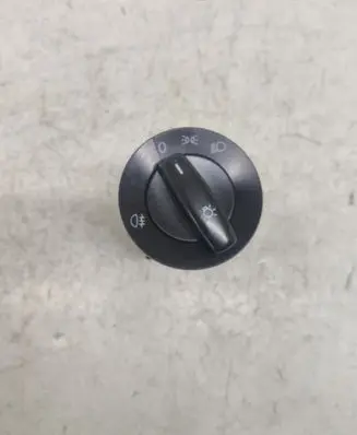 Volkswagen PASSAT B5 Light switch