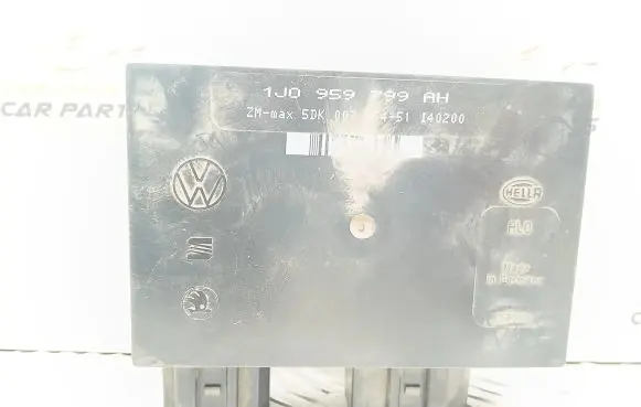 Skoda Octavia Mk1 (1U) Engine control unit/module ECU 1J0959799