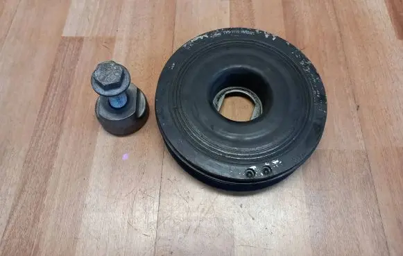 Renault Scenic IV - Grand scenic IV Crankshaft pulley TVD1110 123032762R