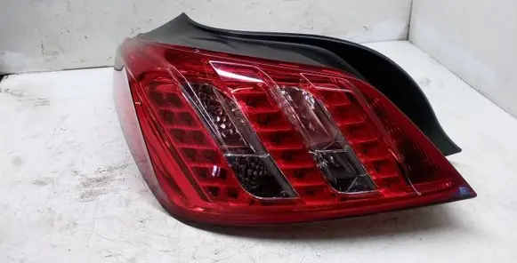 Peugeot 508 Rear/tail lights 9686293780A