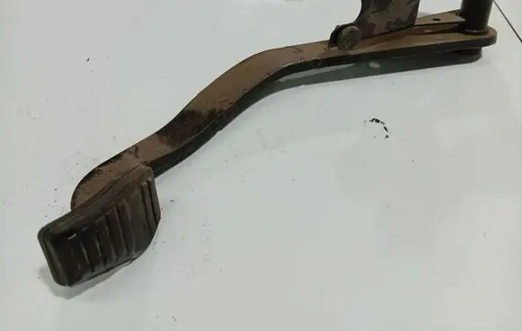Mazda 2 Clutch pedal 