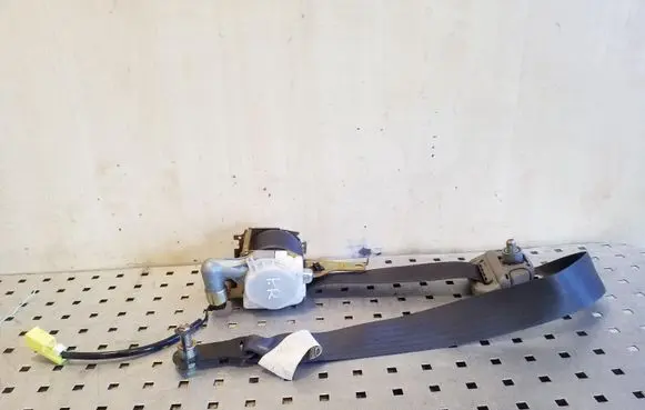Subaru Forester SG Front seatbelt 7K1150P