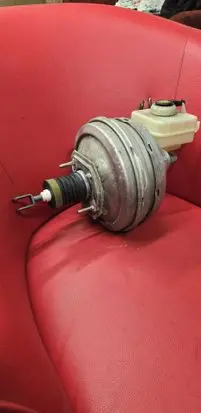 BMW 6 E63 E64 Brake booster