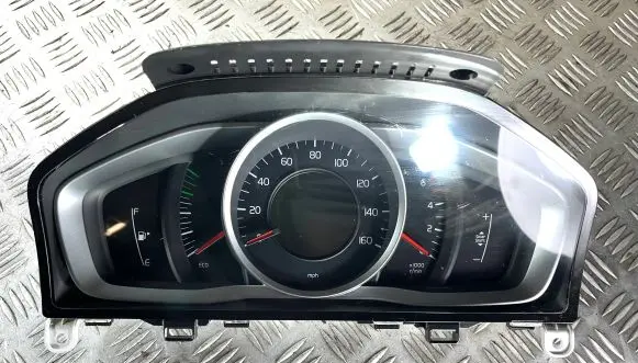 Volvo XC60 Speedometer (instrument cluster) 31412869 P31412869
