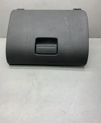 Ford Focus Glove box lid/cover 6062352
