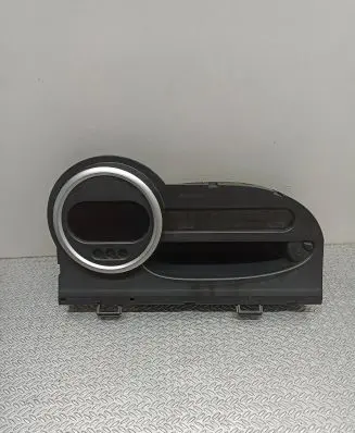 Renault Twingo II Speedometer (instrument cluster) 8200725329 X44EGEGDJE A2C53220459
