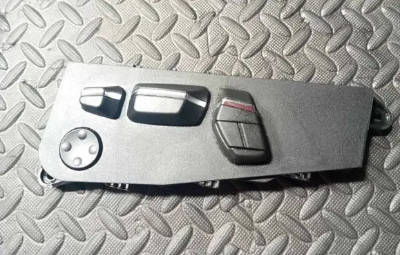 BMW 5 F10 F11 Seat control switch 9200368