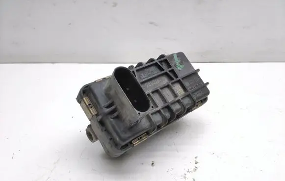 Volvo XC90 Turbine electric control actuator 6NW009228
