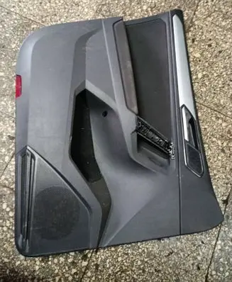 Volkswagen Tiguan Front door card panel trim 5NB867011LL