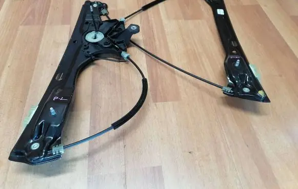 Opel Astra K Front window lifting mechanism without motor 39142316 E05845100
